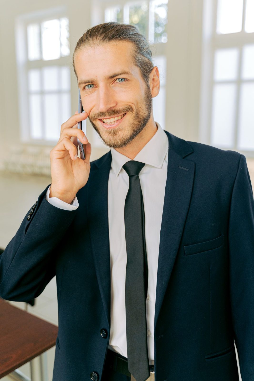 Direct, encrypted access to your relationship team, wherever you are
